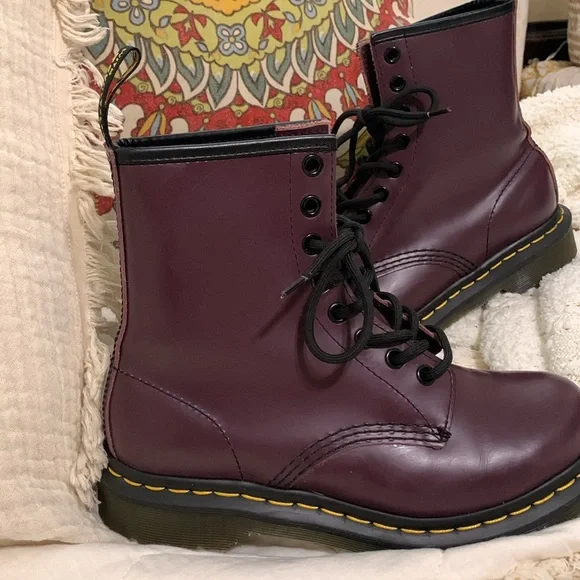 Purple Leather Doc Marten Boots Women’s Size 6 - Picture 5 of 12